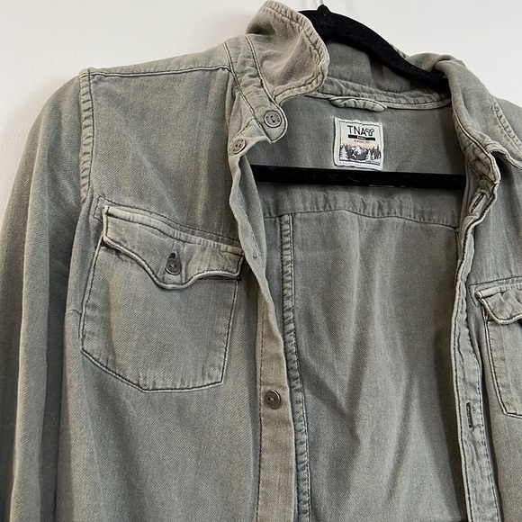 TNA utility button up - Picture 4 of 6